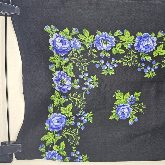 Virgin Wool Japanese Floral Embroidered Black, Purple and Green Scarf 28x28 - Picture 4 of 4